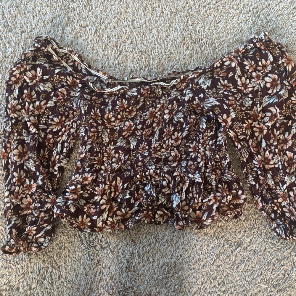 American Eagle Outfitters Brown Floral Blouse